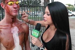 735女兵洗澡毛片